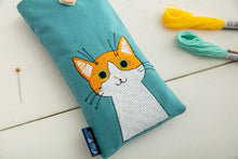 Load image into Gallery viewer, Ginger Cat Glasses Case

