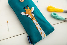 Load image into Gallery viewer, Giraffe Glasses Case
