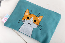 Load image into Gallery viewer, Ginger Cat Coin Purse
