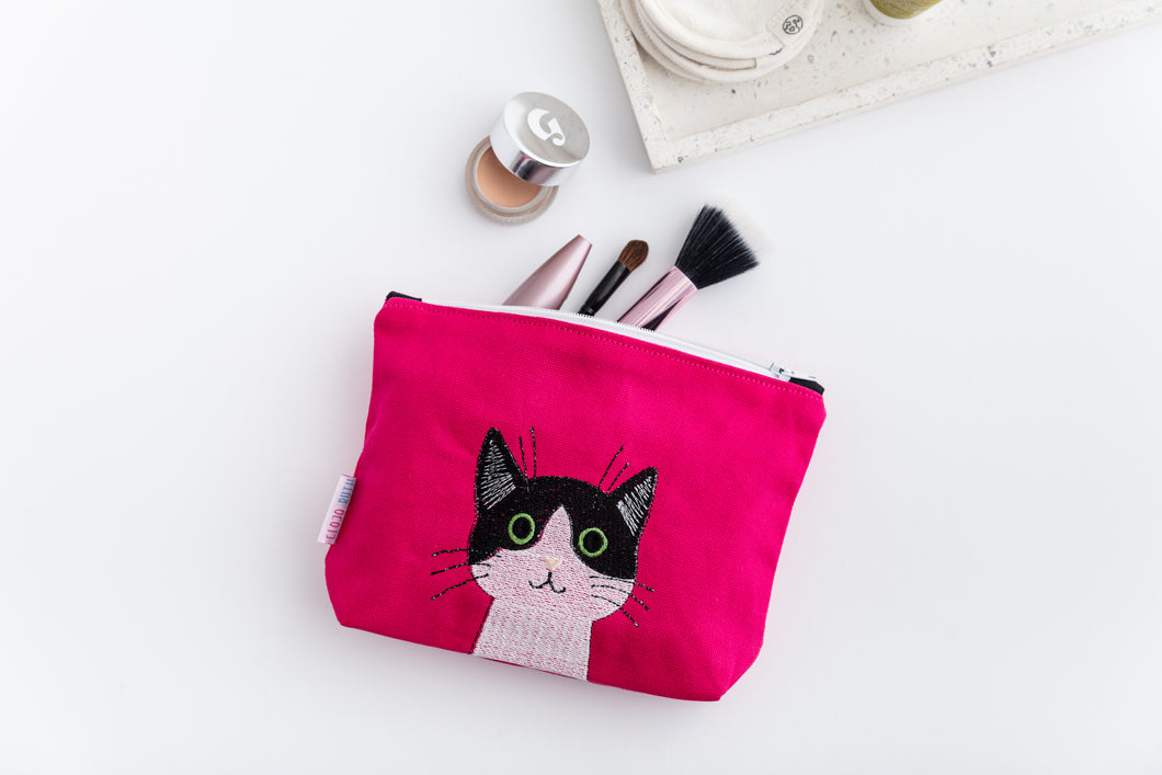Black and White Cat Make-up Bag