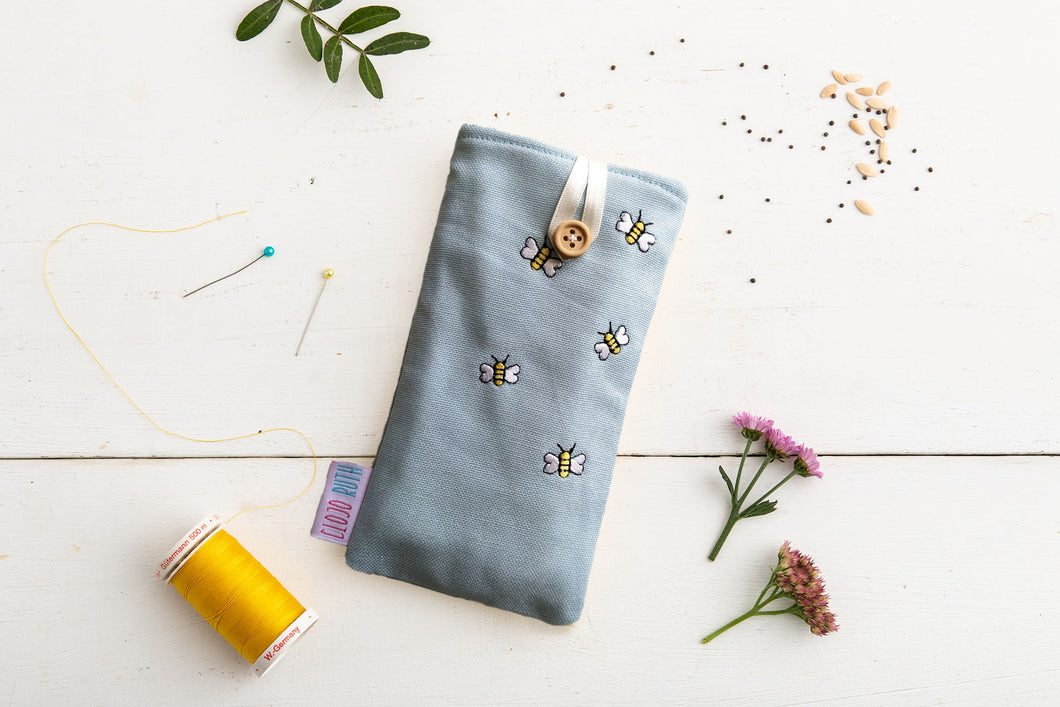Bumble Bee Glasses Case